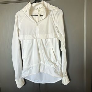 Lululemon White Long Jacket with Mesh - Size 6 - Excellent Condition